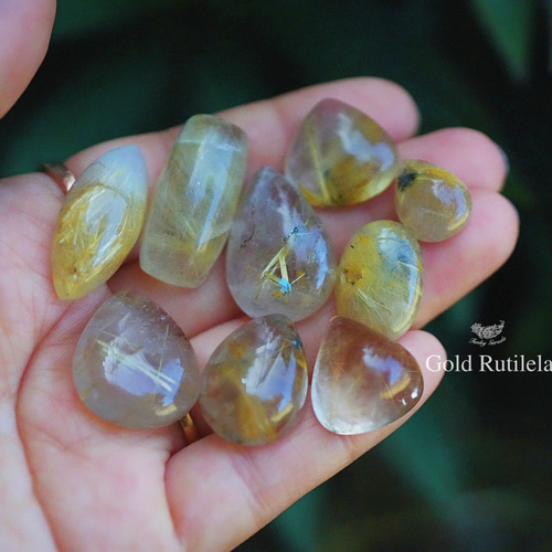 ゴールドルチルインクォーツ☆s1040 天然石 Funky garuda 天然石＊ラ