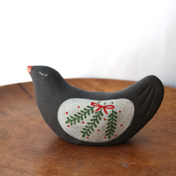 黒陶土で作った 鳥の親子 (ヤドリギ） 3枚目の画像