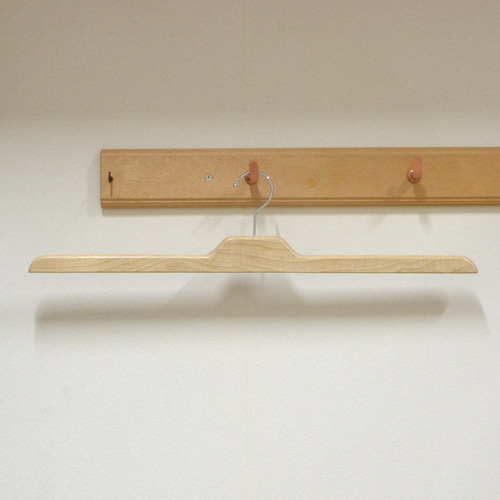 木製 黒 着物ハンガー 川連漆器 衣紋掛け 着物ハンガー 黒 うるし塗装