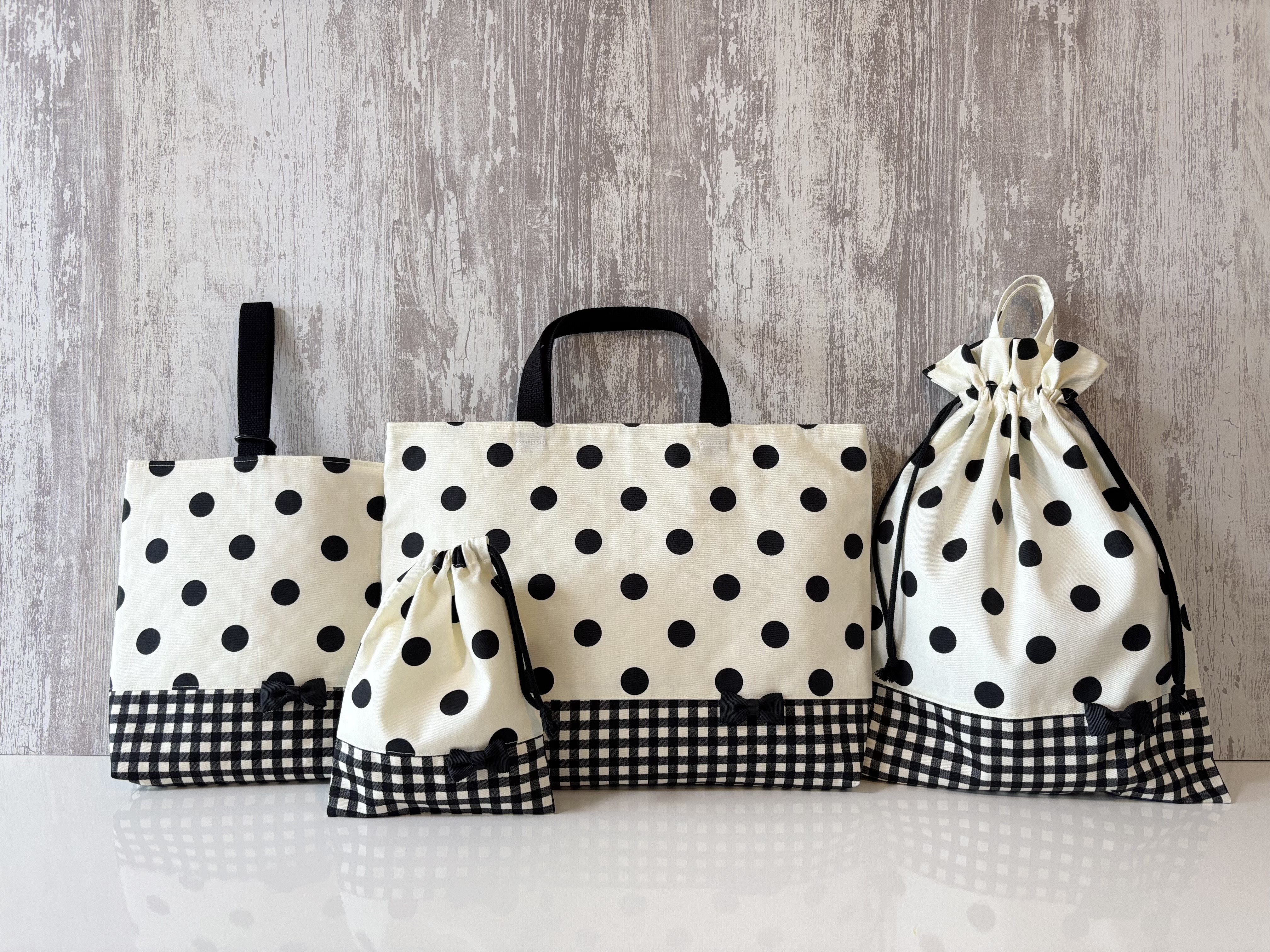 入園入学＊ドットとギンガムチェックの4点セット＊女の子＊オフホワイト＊選べるリボン