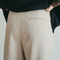 羊毛混紡黏合佈料錐形褲 231202-1，即使在寒冷的季節也能穿著保暖 第7張的照片