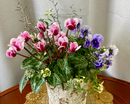 16a8010f82ec80e335b12f54ede759