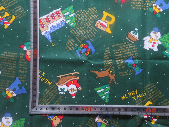 クリスマスプリント50cm　コットン100％　幅×約50cm　＜クリスマス＞　黒、緑あり 8枚目の画像