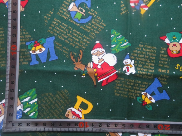 クリスマスプリント50cm　コットン100％　幅×約50cm　＜クリスマス＞　黒、緑あり 6枚目の画像