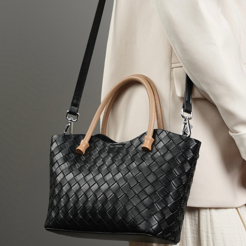 本革 編み込み 大容量 トートバッグ 黒 【公式通販】