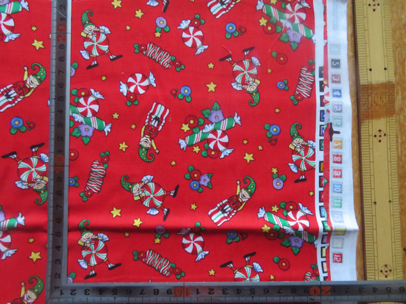 クリスマスプリント1M　コットン100％　幅×約100cm　＜ロリポップ＞　赤のみ 6枚目の画像
