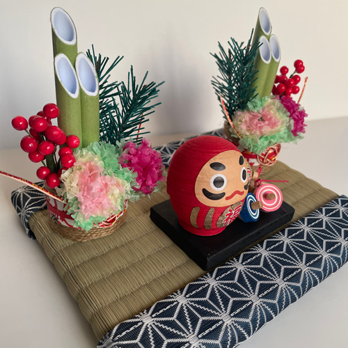 ☆愛と福を届けるダルマさん お正月ver.☆A 数量限定 お正月飾り 置物