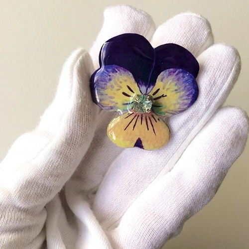 ビオラブローチ パンジー 花 可愛い プチギフト 母の日 リアル お花 