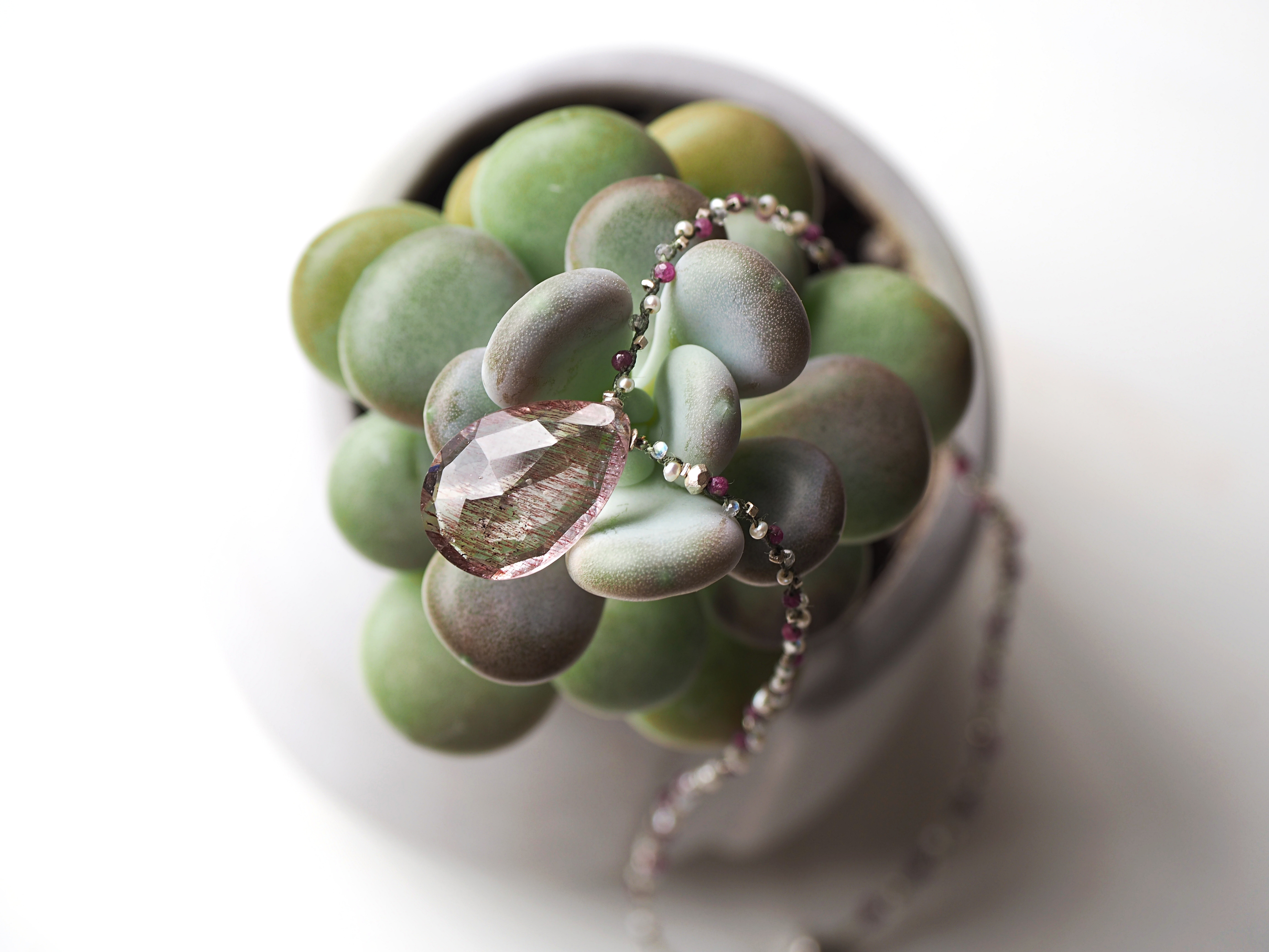 'Lepidocrocytes in quartz' braid pendant