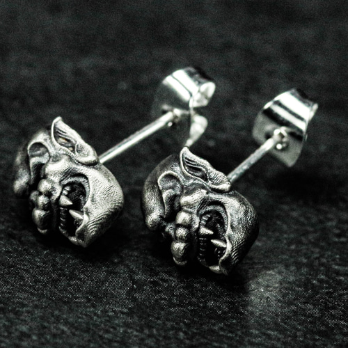 再販*ハンドメイド*シルバーブラック 大ぶり ピアス クリップ 般若のジュエリー - 知恵のシルバーピアス - 古代シルバージュエリー
