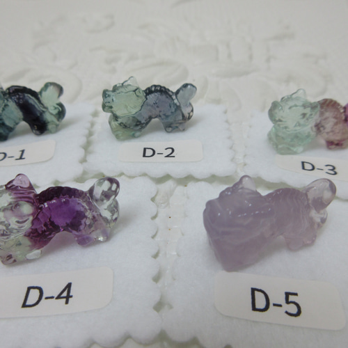 Dグループ】天然石 2024年 干支置物 辰（たつ）・龍 フローライト