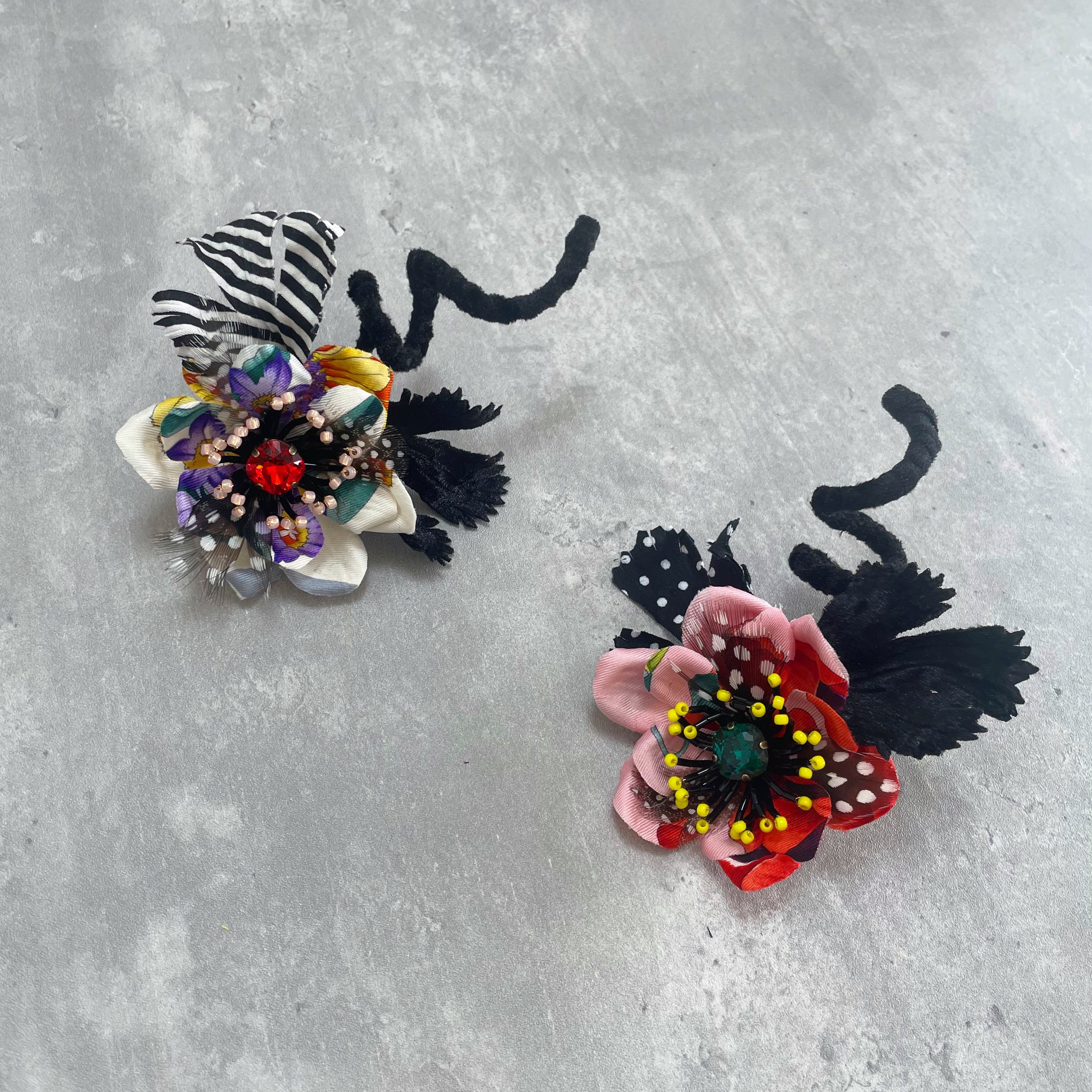 VINTAGE ANEMONE CORSAGE