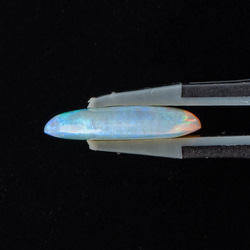 【輝く虹色の遊色が美しい】オーストラリア産オパール 5.1ct 12枚目の画像