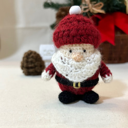 【限定一点販売】小さなサンタクロース 編みぐるみ クリスマス 1枚目の画像