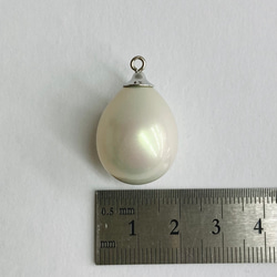 ガラスパールツユ片穴B/ヒートン付/約19x30mm/R/ホワイトグリーン/1ヶ/made in japan 6枚目の画像