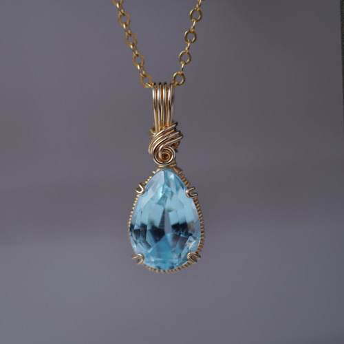 ブルートパーズのネックレス 14kgf天然石アクセサリー シンプルで上品