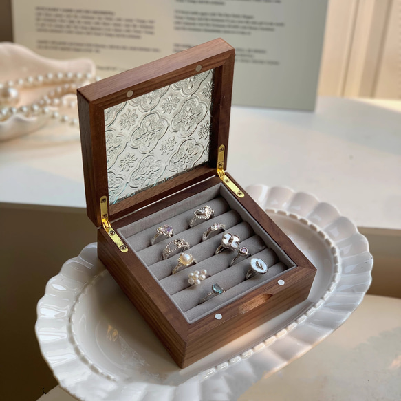 ヴィンテージスタイル!! コンパクト木製ケース 指輪・リングケース アクセサリー収納 花柄 インテリア飾り 5枚目の画像