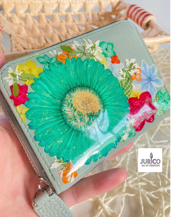本物のお花で作る本革のミニ財布　フルオーダーメイドでお作りします 9枚目の画像