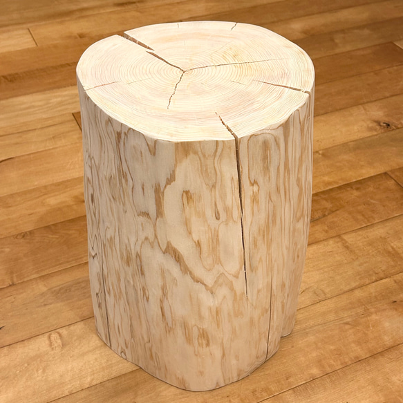 Hinoki  Wood  Stool No.506 2枚目の画像