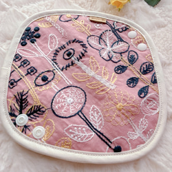 膣ケア　国産オーガニックコットン　布ライナー　刺繍生地　レース　フェミニンケア　花柄　上質生地　ピンク系 2枚目の画像
