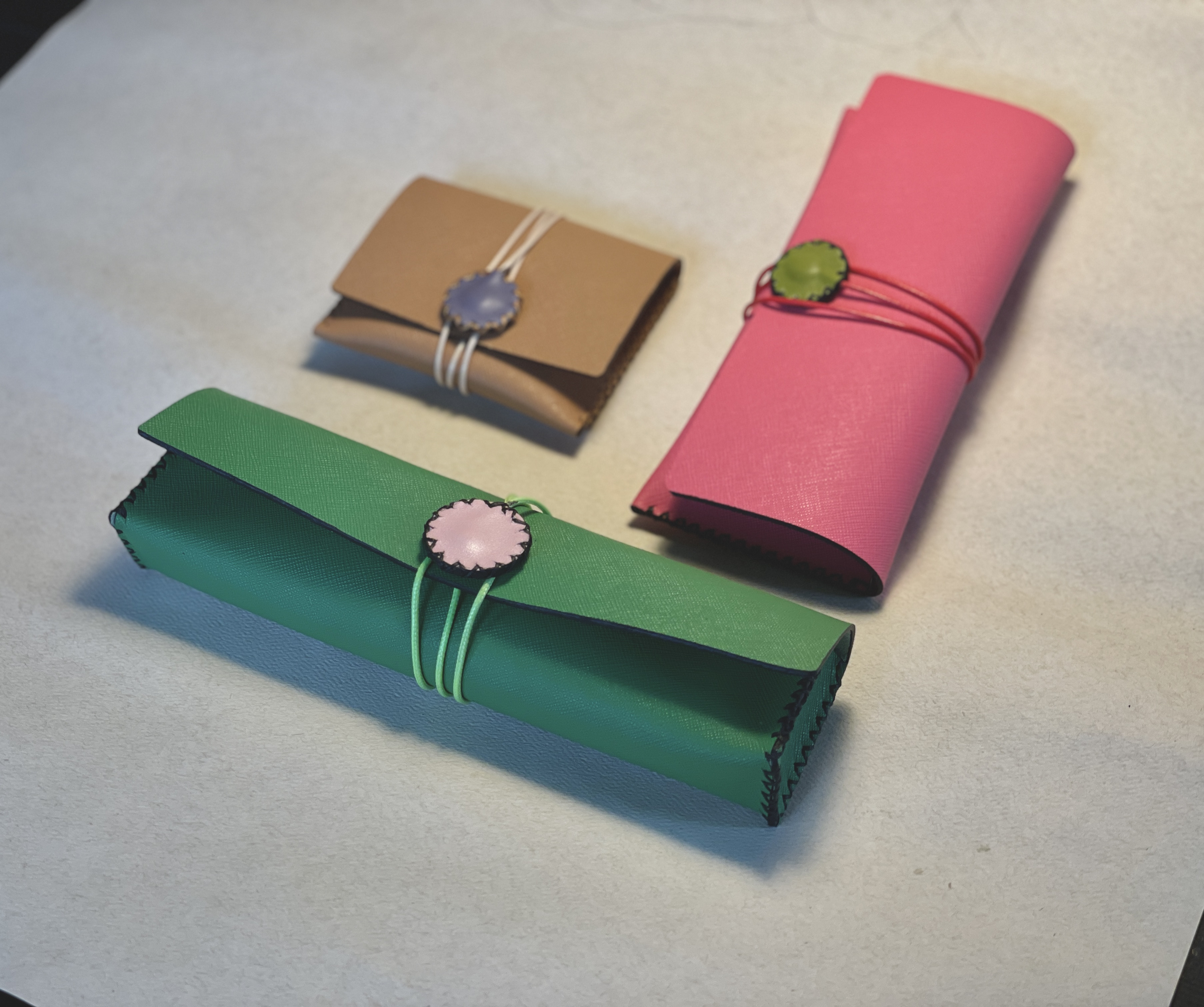 アーティストシリーズ イタリア製牛革 ハンドメイド コンポジションセット メガネケース ペンポーチ 小銭入れ ギフト