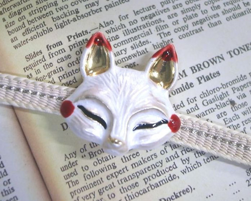 参考作品  『狐の嫁入り』帯留 帯飾りセット 参考作品 『狐の嫁入り』帯留 帯飾りセット 帯留・帯飾り | きもの館