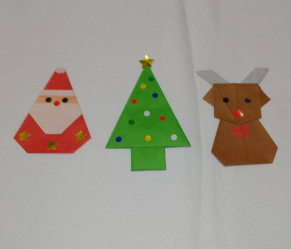 折り紙クリスマス壁面飾り 2枚目の画像