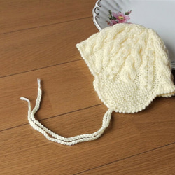 ⛄⛄赤ちゃん用・耳当てアラン編みニット帽子⛄⛄【送料無料】手編み 1枚目の画像