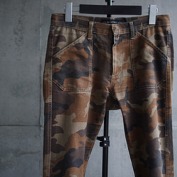 [展示作品]迷彩プリントツイルパンツ 2枚目の画像