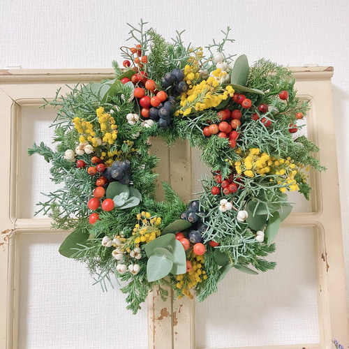 ふわふわ秋ミモザのクリスマスリース リース fumigoro 通販 16953275