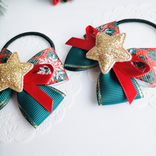 クリスマス☆キッズリボンヘアゴム＊雪の結晶クリスマスカラー〘スター