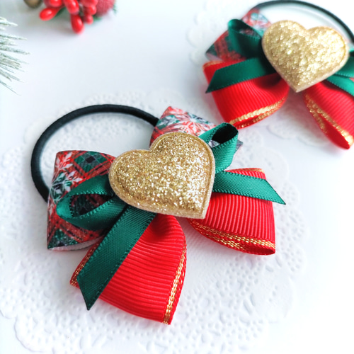 クリスマス☆キッズリボンヘアゴム＊雪の結晶クリスマスカラー〘ハート