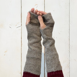 Ruby British Alpaca Arm-warmer (手編み機ニット） 8枚目の画像