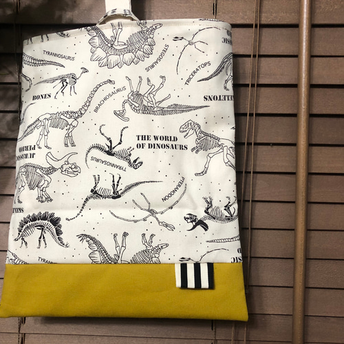 オンラインショップ 恐竜大好き！ かっこいい 幼稚園 お得な入園入学5点セット 手提げ・レッスンバッグ・入園グッズ