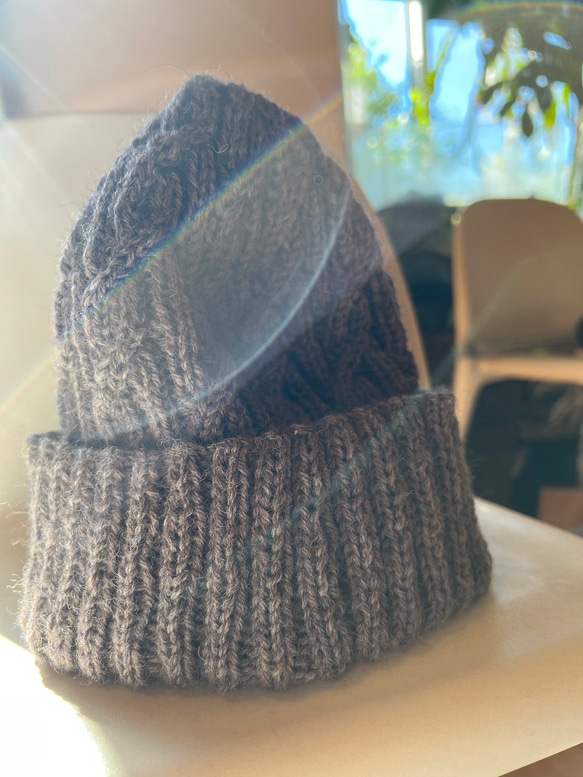 小枝アラン編み　ニット帽（ダークグレー） 6枚目の画像