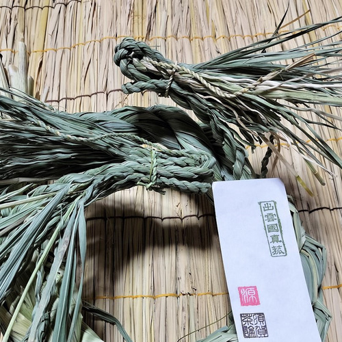 ハンドメイド 龍のしめ縄 ハンドメイド 龍のしめ縄 精麻しめ縄龍Lサイズ 下顎ヒゲつけます