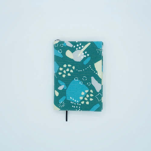 ゴムバンド＆しおりリボン付き♪文庫本カバー♪幾何学模様♪グリーン