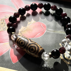 特別出品 龍眼天珠 ブレスレット dzi ＊ ΚΑйON ＊ 通販 16954748