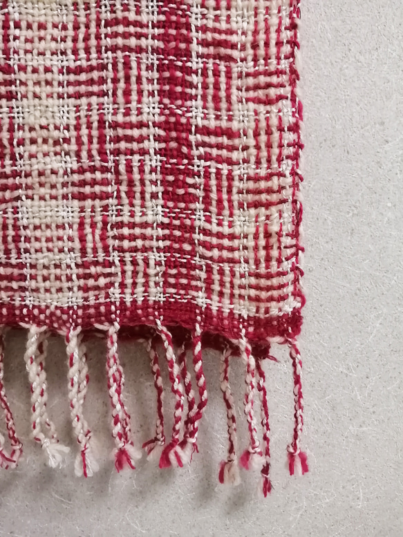 手織りマフラー　アレンジ網代織　ピンク系　１点もの 3枚目の画像