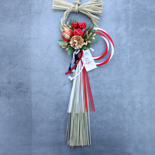 ラスト1点 スタイリッシュお正月本しめ縄飾りリース しめ縄・しめ飾り