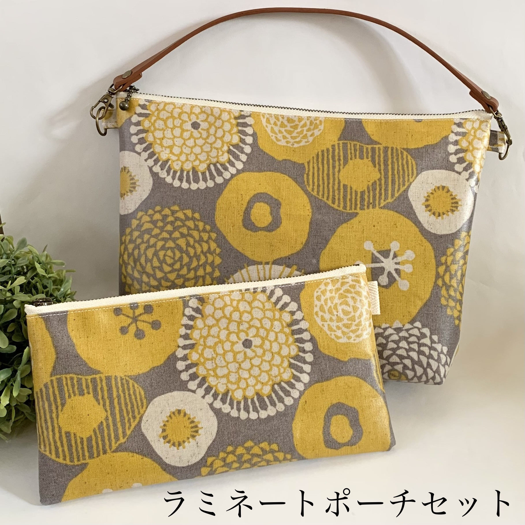 フラットポーチ☆ハンドメイド☆オーダーページ【20】 フラットポーチ☆ハンドメイド☆オーダーページ【20】
