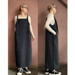 ２色有❣️サイズと長さ選べる❤️ 暖かく軽い大人のチェック❤️スラリと見えるサロペットジャンパースカート 4枚目の画像