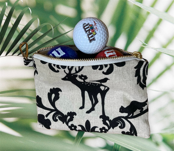鑰匙袋 迷你小袋 黑貓和牡丹 日本圖案 也可用作高爾夫球袋 第3張的照片