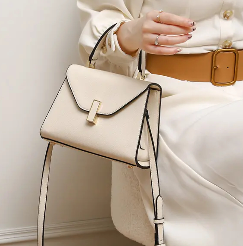 美品 ANTEPRIMA 2way ゴールド チェーン きたす ショルダー