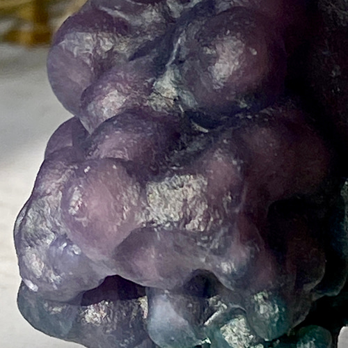 奇妙に美しい メタリックな光沢をもつグレープアゲート 原石標本