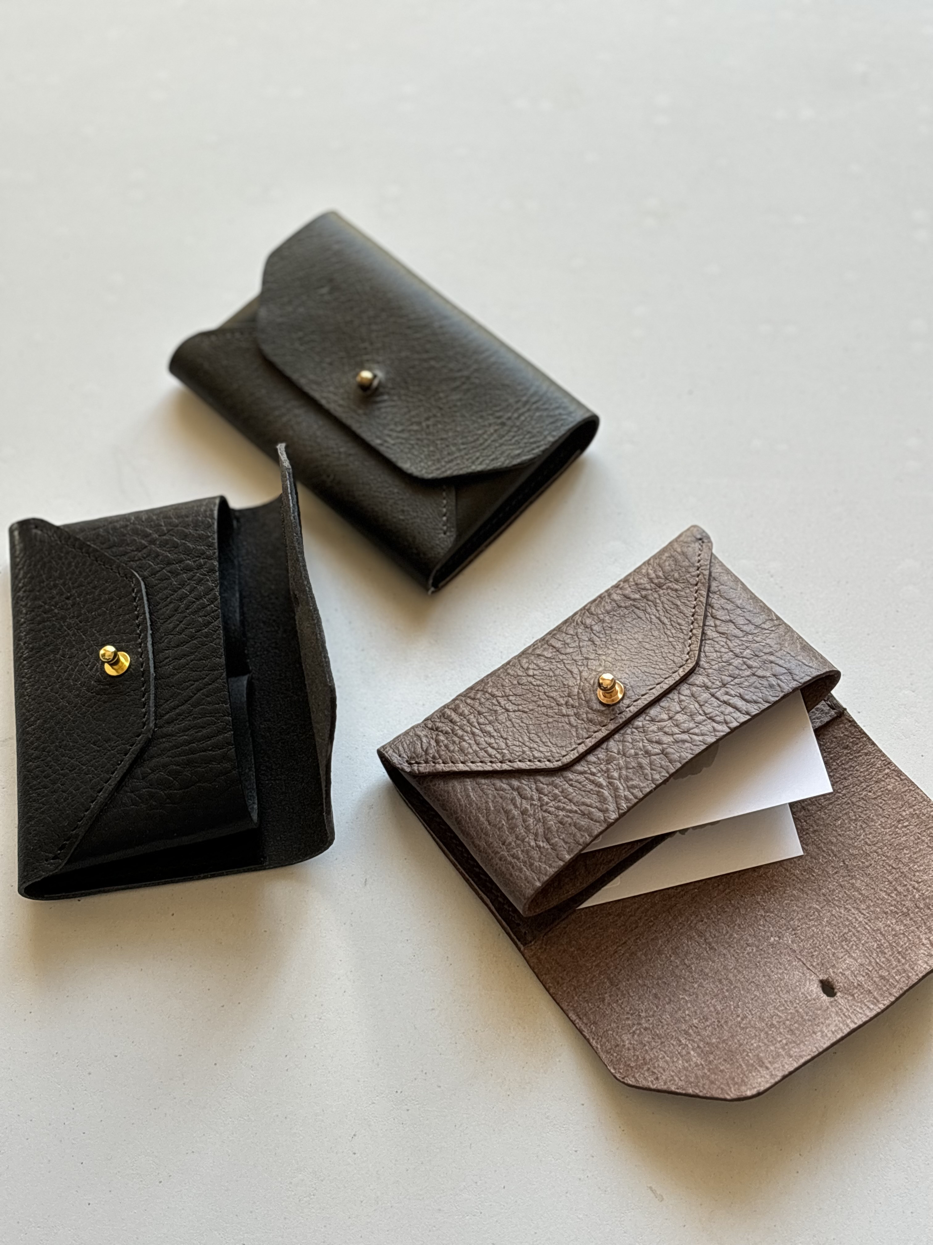 ギボシの名刺入れ/カードケース  ブラック、カーキ、グレー