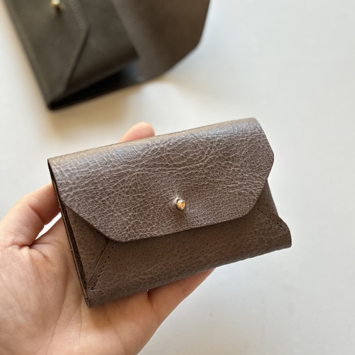 マイバッハMAYBACH　カードケース（名刺入れ）新品未使用 マイバッハMAYBACH カードケース（名刺入れ）新品未使用 - メルカリ