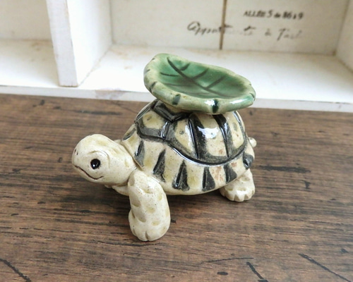 バードバス 小鳥二羽、カタツムリ、カエル、カメ 焼き締め焼成 楽天