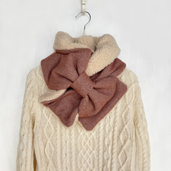 Soft♪ 緞帶圍巾 | 柔軟拉絨羊毛/羊絨（紅棕色）x 毛皮（淺米色） 第3張的照片