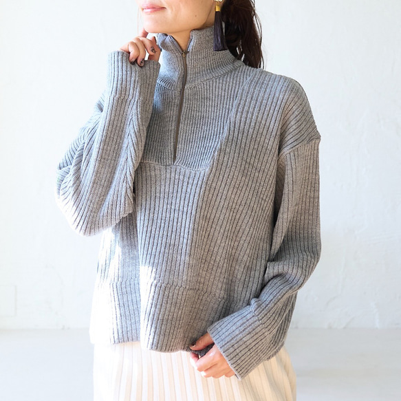 Morino Gakko 穿起來有趣 半拉鍊針織衫（淺灰色） 羊毛混紡針織衫 第3張的照片